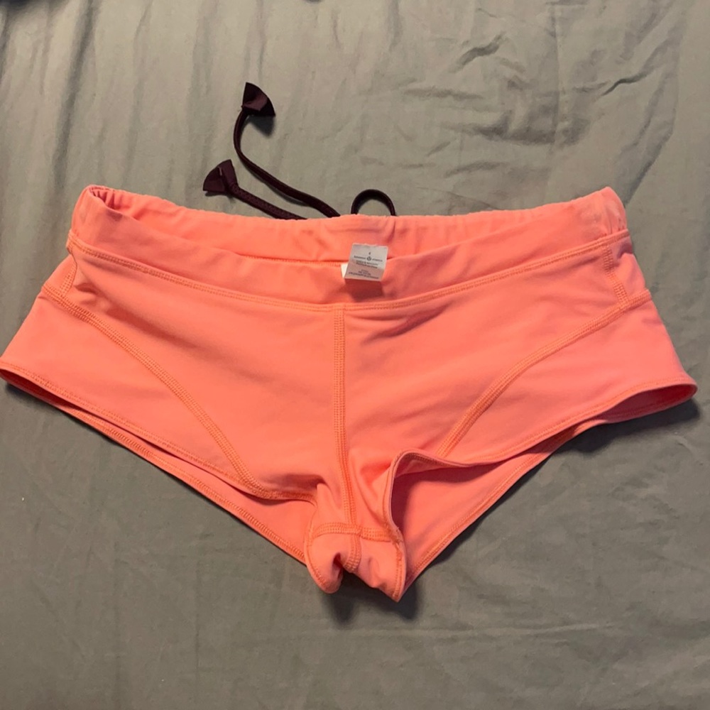 Booty swim shorts